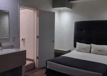 Hotel Metropolitan hotel thumbnail 5