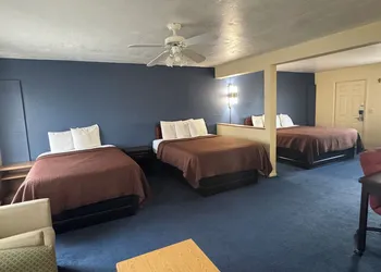 Westwoods Motel hotel thumbnail 3
