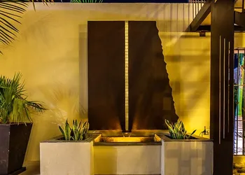 The Vibe Bed & Breakfast - Adults Only hotel thumbnail 2