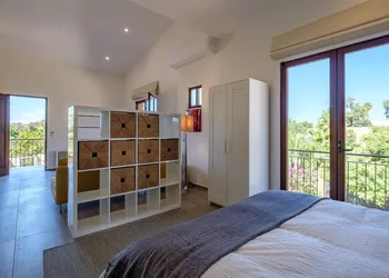 The Vibe Bed & Breakfast - Adults Only hotel thumbnail 8