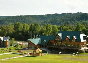 Station touristique Pin Rouge hotel thumbnail 5