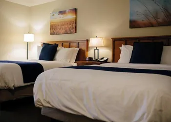 Life Northwest RV sites and Lodging hotel thumbnail 8