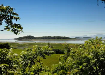 Auberge Pourvoirie Isle-aux-Grues hotel thumbnail 4