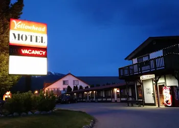 Yellowhead Motel hotel thumbnail 3