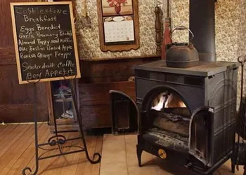 Cobblestone Bed and Breakfast hotel thumbnail 6