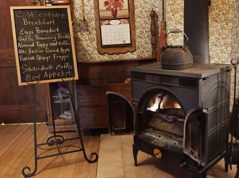 Cobblestone Bed and Breakfast hotel detail image 6