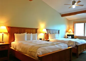 Nature Inn At Bald Eagle hotel thumbnail 7