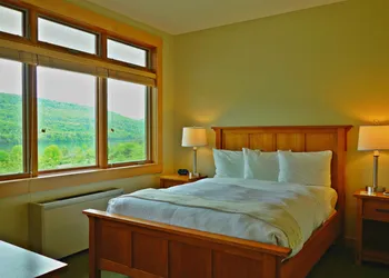 Nature Inn At Bald Eagle hotel thumbnail 8