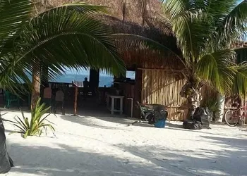 Playa Las Palmas Glamping Tulum hotel thumbnail 6