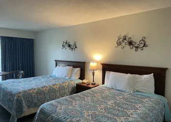The Seasons Lodge hotel thumbnail 5