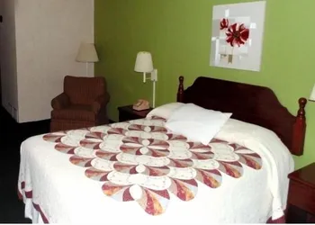 West Park Inn hotel thumbnail 6