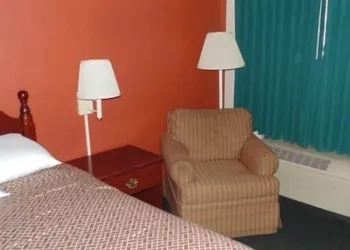 West Park Inn hotel thumbnail 7