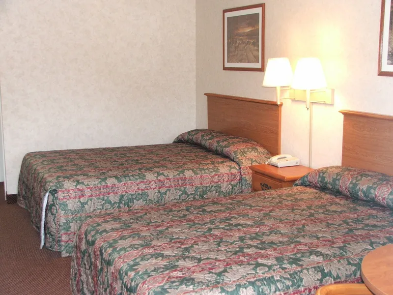 Deerfield Inn & Suites hotel detail image 6