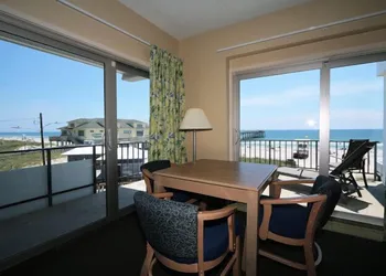 Silver Gull Motel hotel thumbnail 8