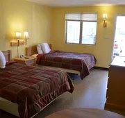 Economy Lodge hotel detail image 3