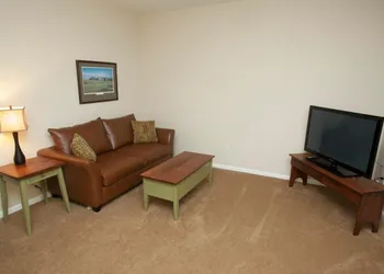 The Loon hotel thumbnail 7
