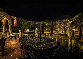 Inn at St James Court hotel thumbnail 2