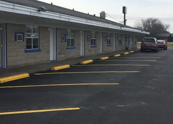 Kentland Motel hotel thumbnail 3