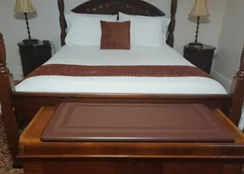 Ragland Mansion Bed & Breakfast hotel thumbnail 5
