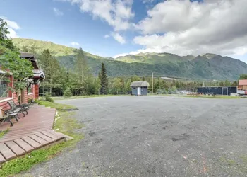 Alpine Inn Motel hotel thumbnail 8
