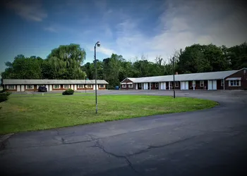 Peloke's Motel hotel thumbnail 2
