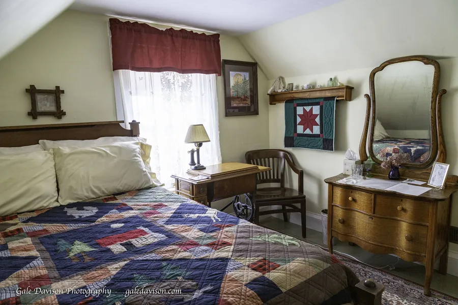 Clary Lake Bed and Breakfast hotel detail image 6