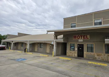 Carrizo Inn hotel thumbnail 4