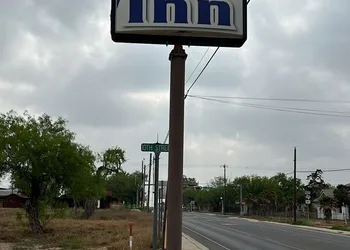 Carrizo Inn hotel thumbnail 5