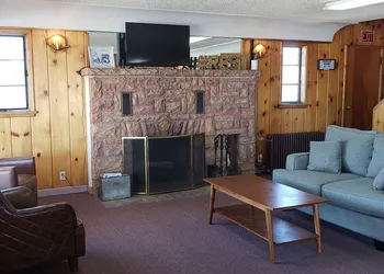 Caribou Lodge and Motel hotel thumbnail 2