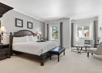 Summer Creek Inn hotel thumbnail 3