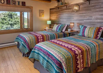 Bobcat Inn Bed and Breakfast hotel thumbnail 5