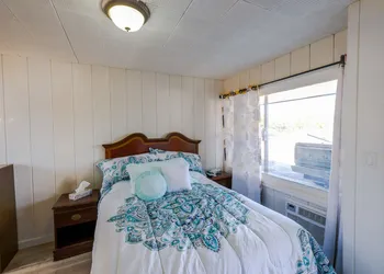 Cottage Inn hotel thumbnail 4