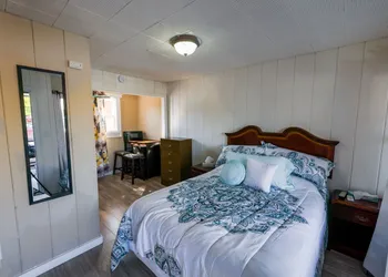 Cottage Inn hotel thumbnail 6