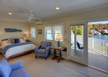 Blue Heron Seaside Inn hotel thumbnail 7
