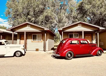 Moosehead Lodge & Cabins hotel thumbnail 7