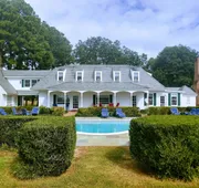 Kingsbay Mansion & Vacation Houses hotel detail image 3