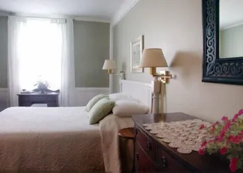Old Granite Inn Bed & Breakfast hotel thumbnail 7