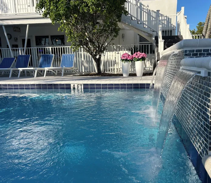 Sea Spray Inn hotel detail image 2