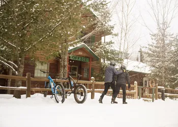 Skyport Lodge hotel thumbnail 7