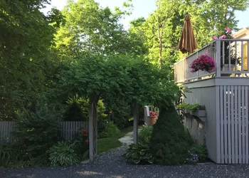 Dragonfly Guest House hotel thumbnail 2