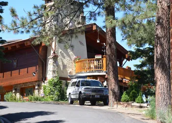 Where Eagles Fly Bed & Breakfast hotel thumbnail 4