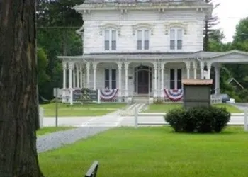 Marble Mansion Inn hotel thumbnail 3