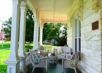 Marble Mansion Inn hotel thumbnail 8