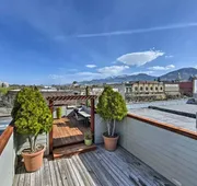 The Loft on Center hotel detail image 4