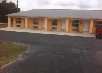 Desoto Motel hotel thumbnail 3