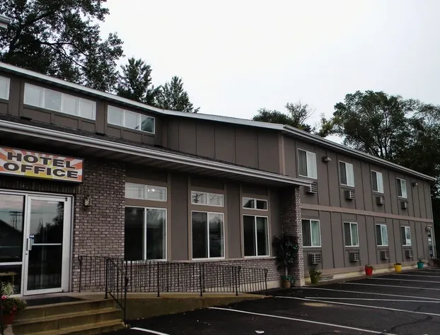 SunRise Inn Hotel hotel detail image 3