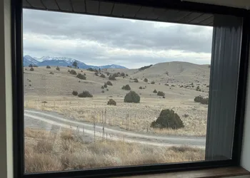 Erik's Ranch hotel thumbnail 8