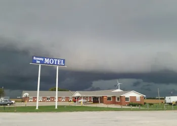 Economy Inn Motel hotel thumbnail 2