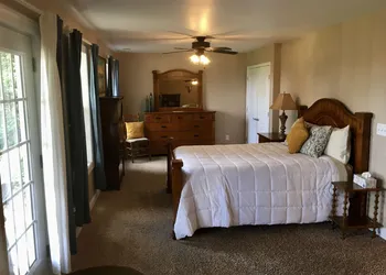 A Mighty Oak B&B hotel thumbnail 5