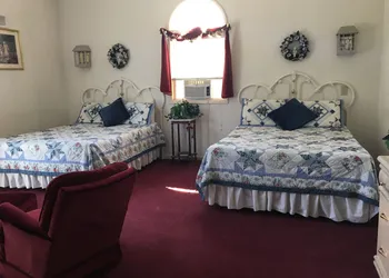 Maria's Garden and Inn hotel thumbnail 2